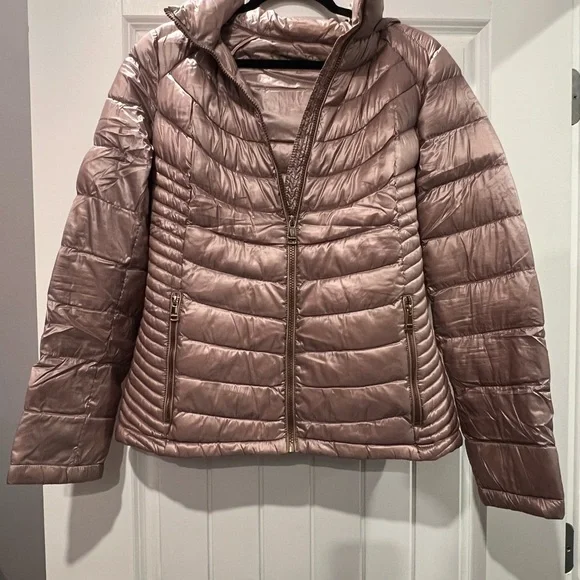 Calvin Klein Women's Shiny Pink Puffer Jacket - Picture 1 of 5
